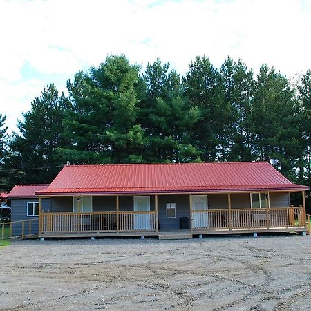 Abbot Trailside Lodging Abbot Village Екстериор снимка