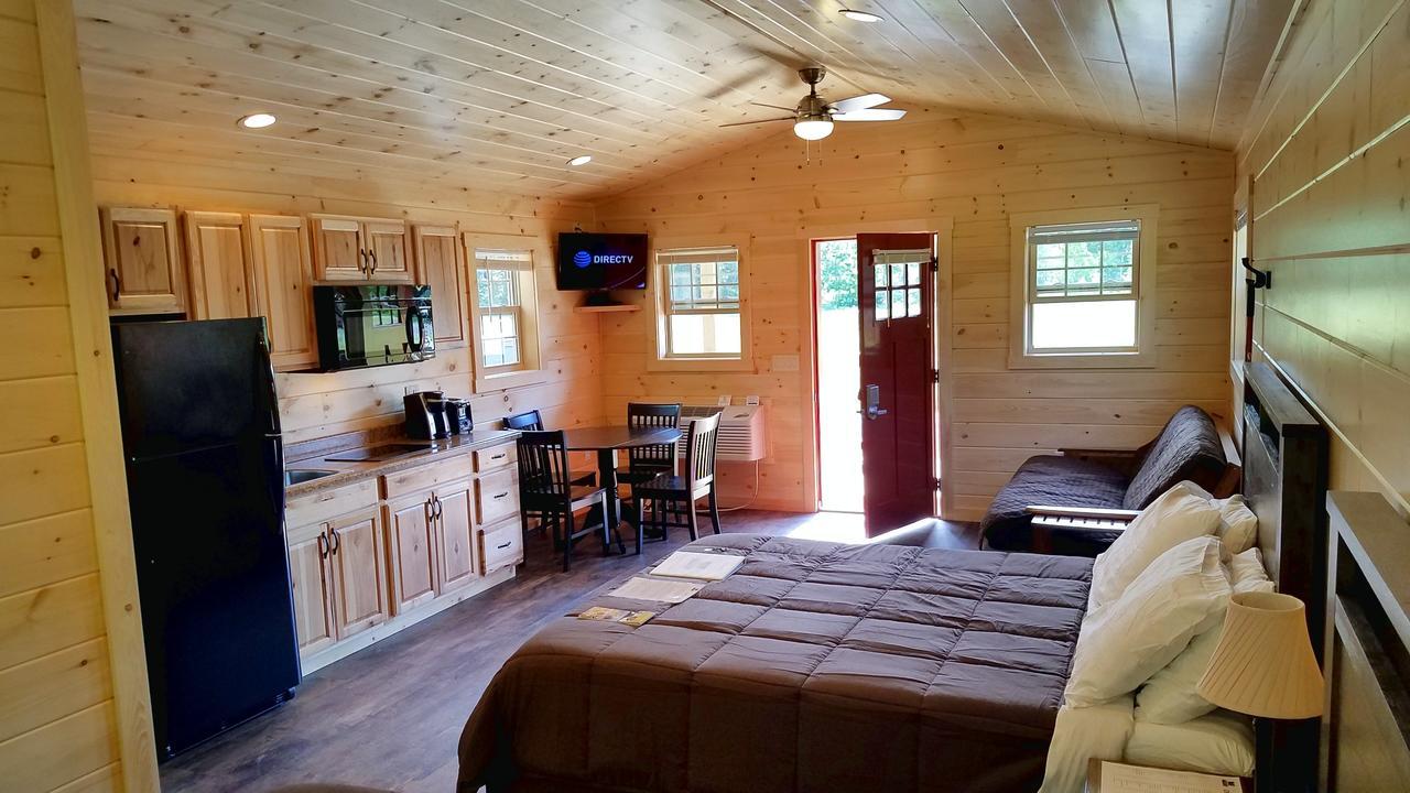 Abbot Trailside Lodging Abbot Village Екстериор снимка