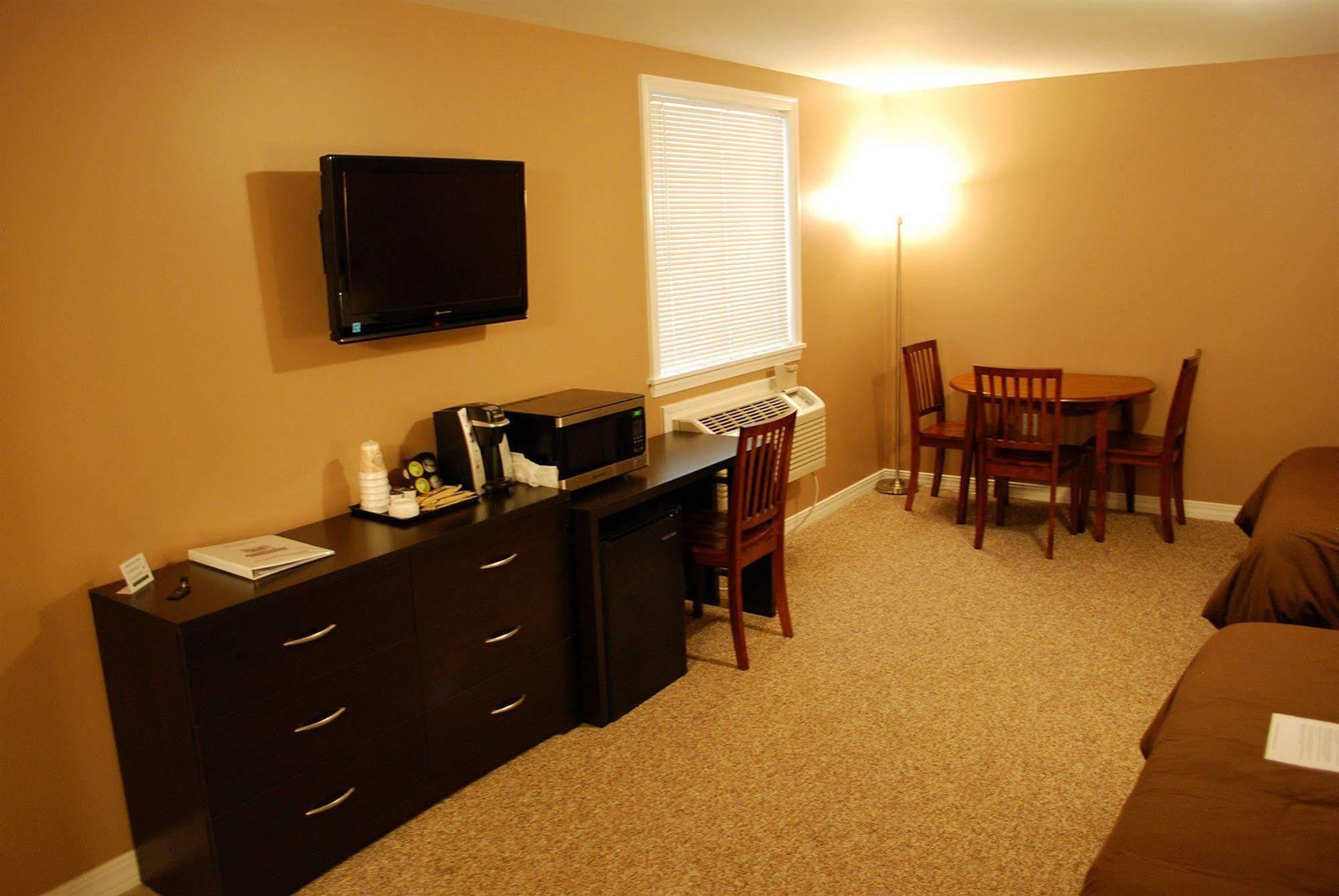 Abbot Trailside Lodging Abbot Village Екстериор снимка