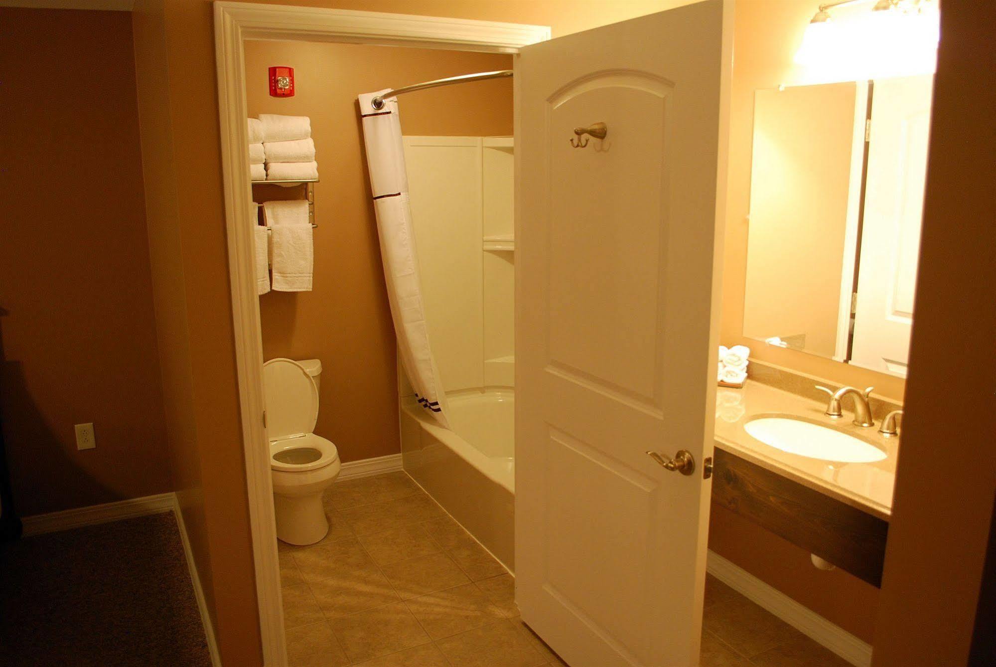 Abbot Trailside Lodging Abbot Village Екстериор снимка